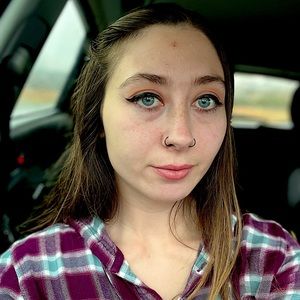 Meet your Posher, Maleena